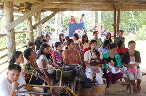Farmers' community meeting in Bohol