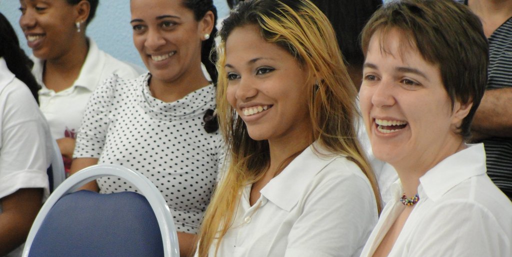 Empower 50 Young Women At-Risk in Recife-Brazil
