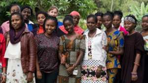 Kisa Alumnae encourage each other in life
