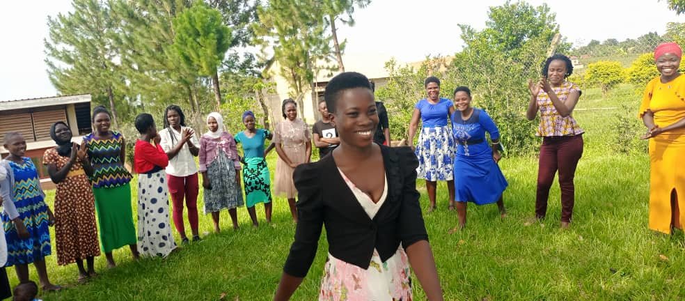 Adolescent mothers mental well-being support