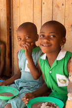 Kutamba Primary Students Eating Lunch