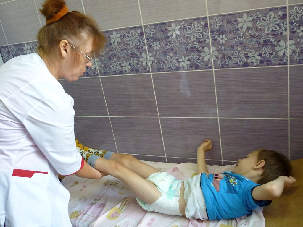 Confident Step: help orphans with Cerebral Palsy