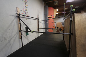 Mini cage