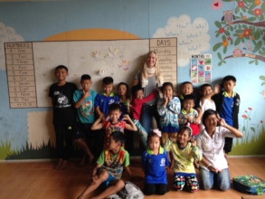Kindergarten Class with Former Volunteer