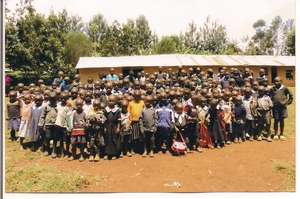 Assisting over 1000 poor people in kenya