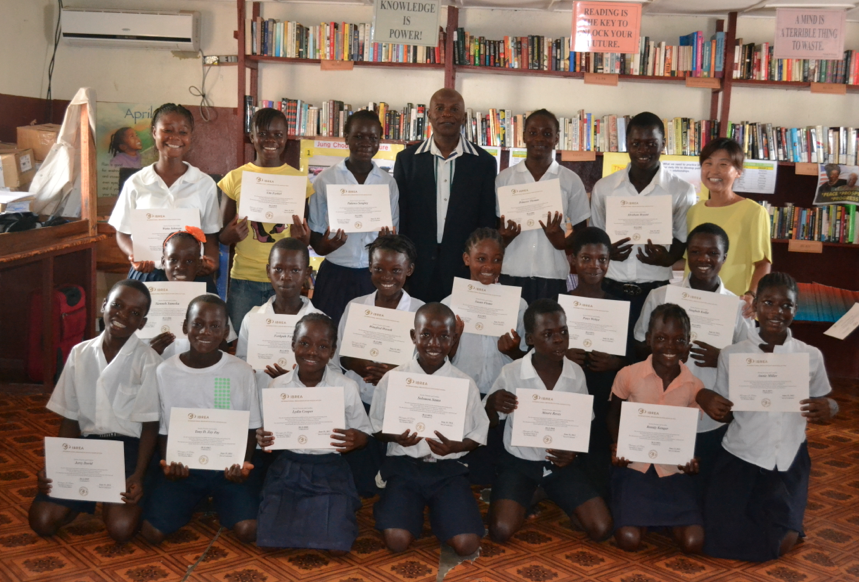 The little ones with their certificates, so proud!
