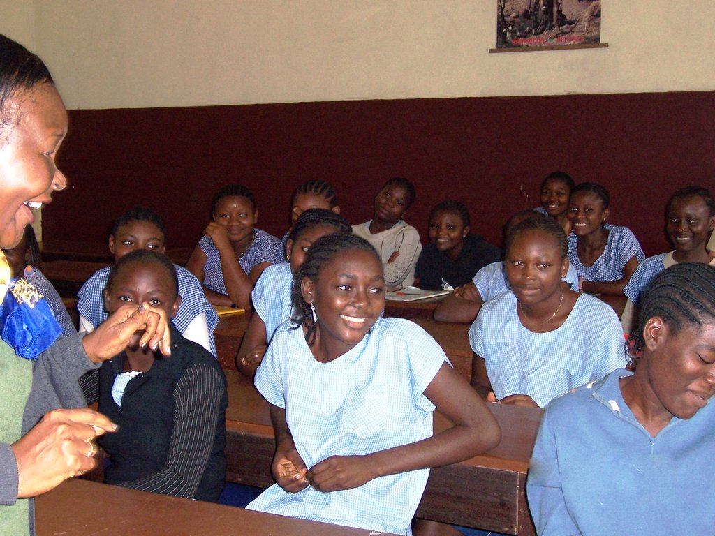 Help Women Stop HIV with Female Condoms - Cameroon