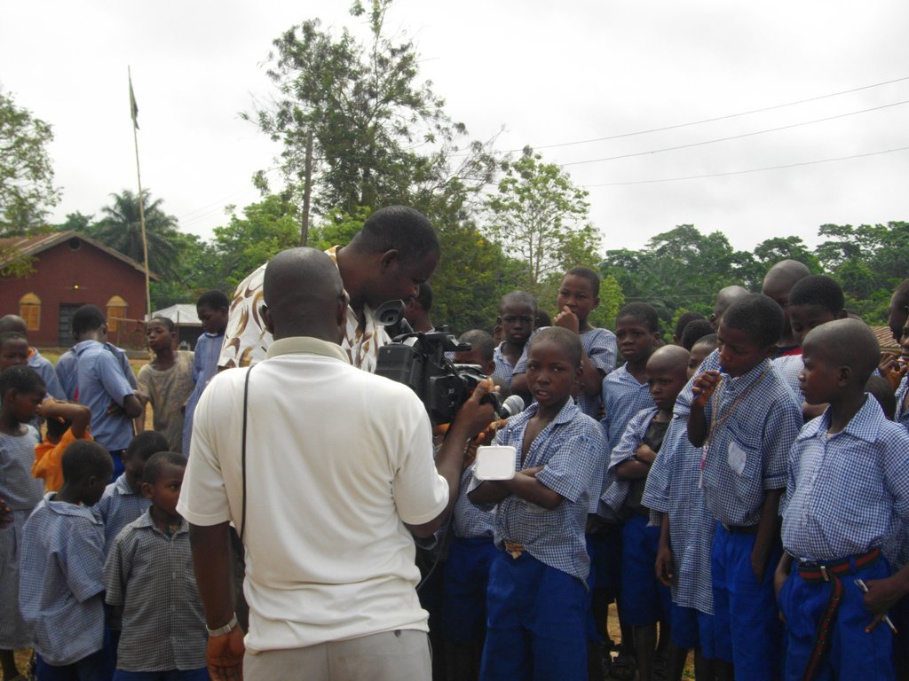 Rescue 3000 Aponmu Villagers from Schistosomiasis