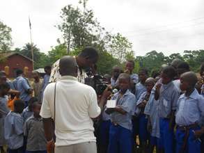 An Interview with Pupils at Aponmu