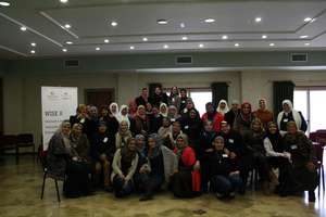 The participants complete the training!
