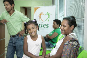 Patients at one of CIES's centers (by Paulo Fabre)