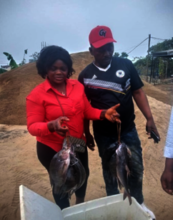 Maureen selling to her customer