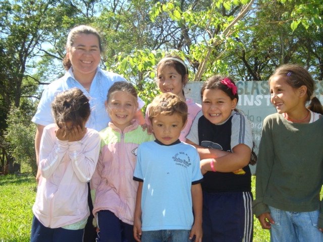 Give toilets to 200 children in Paraguay