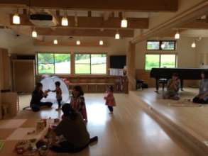 Children and Mothers at Sunshine House 2