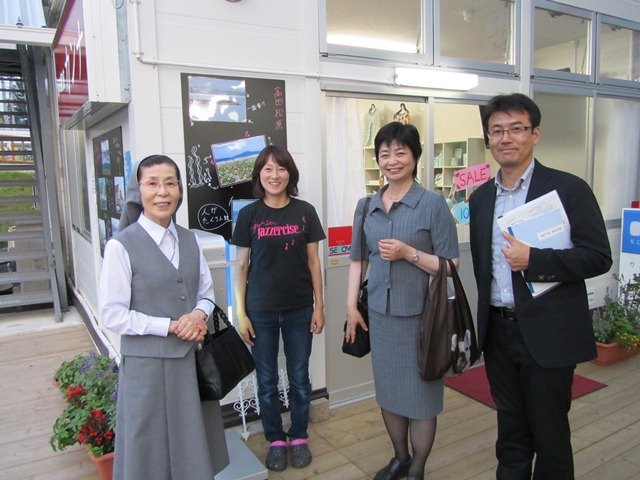 Visit by Director, Institute of Grief Care