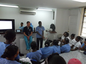 EMPACT EMT's teaching nursing students (Medishare)