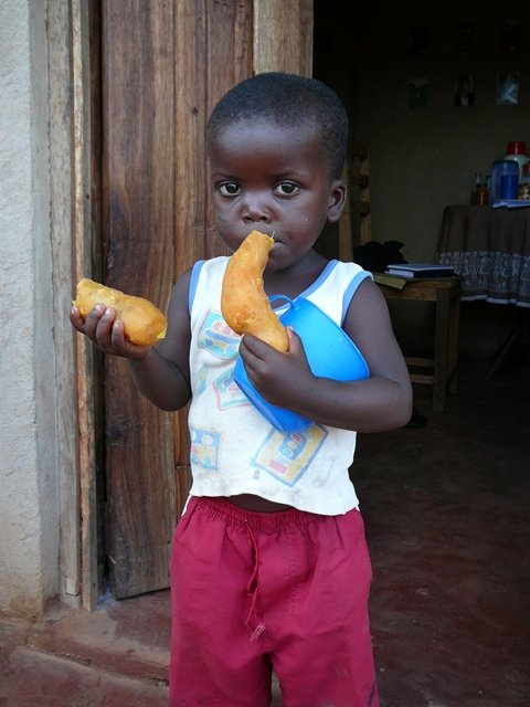 Eating Orange for Better Health in Burkina Faso