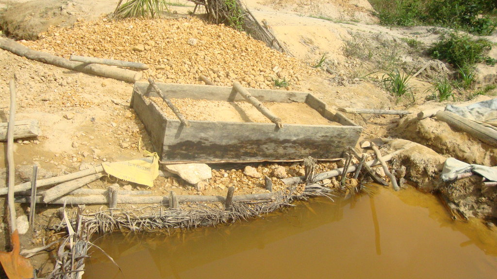 Provide equipment and training to Liberian miners