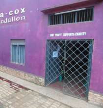 The opening the thieves used to enter MCF offices