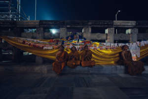 Buddhist monks, Mahabodhi stupa, Bodh Gaya, India