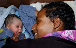 Save mothers and babies in Uganda