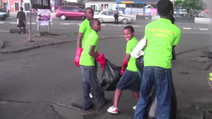 MIND kid from oroworukwo carry out a clean-up