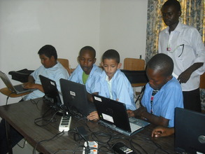 New Computer Lab up and running...