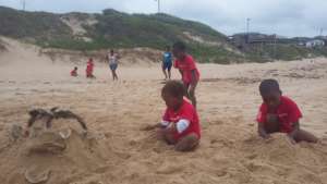 Playing and building with sand