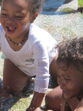 Sesam and Liwonga beating the heat