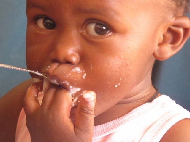 A determined Imange - i want to feed myself!