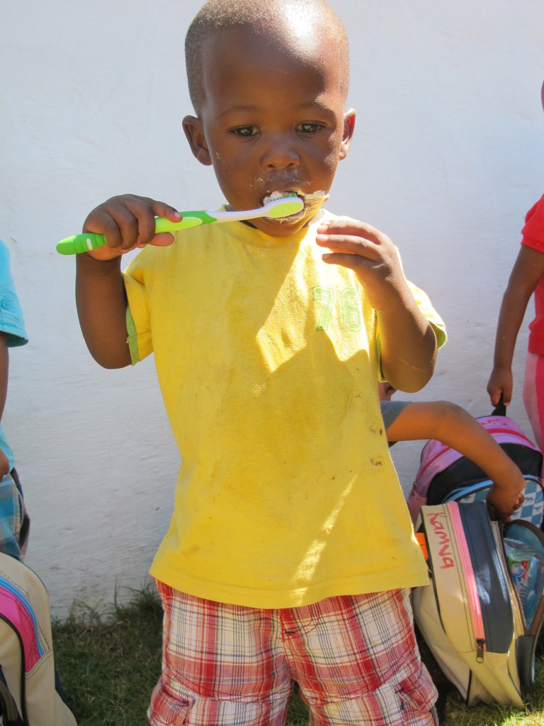 Feed & Teach 34 children age 0-4 in S/Afr village