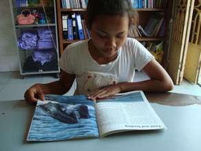 Et Nita at PIO library