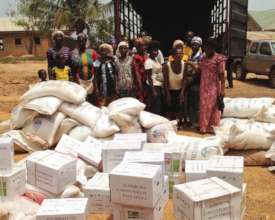 Adankwame farmers with rice inputs
