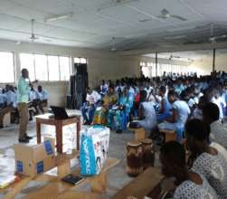 Justice warns students about the tough job market