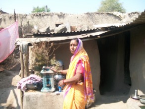Kanta in front of  her  house ;   PULLED OFF !