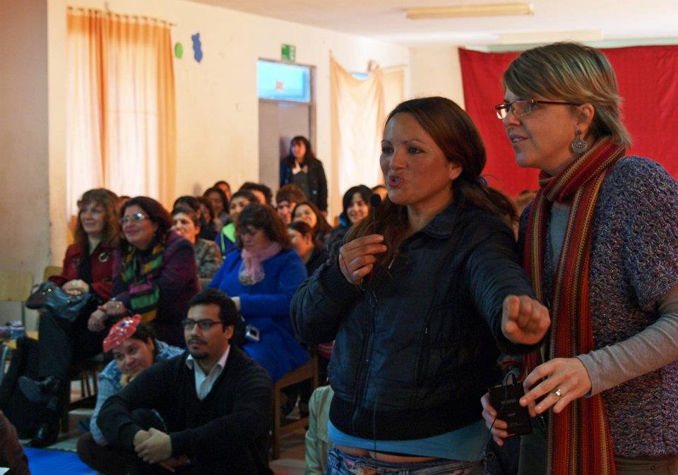 Help 2800 Chilean children to learn how to read