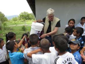 clean hands in school