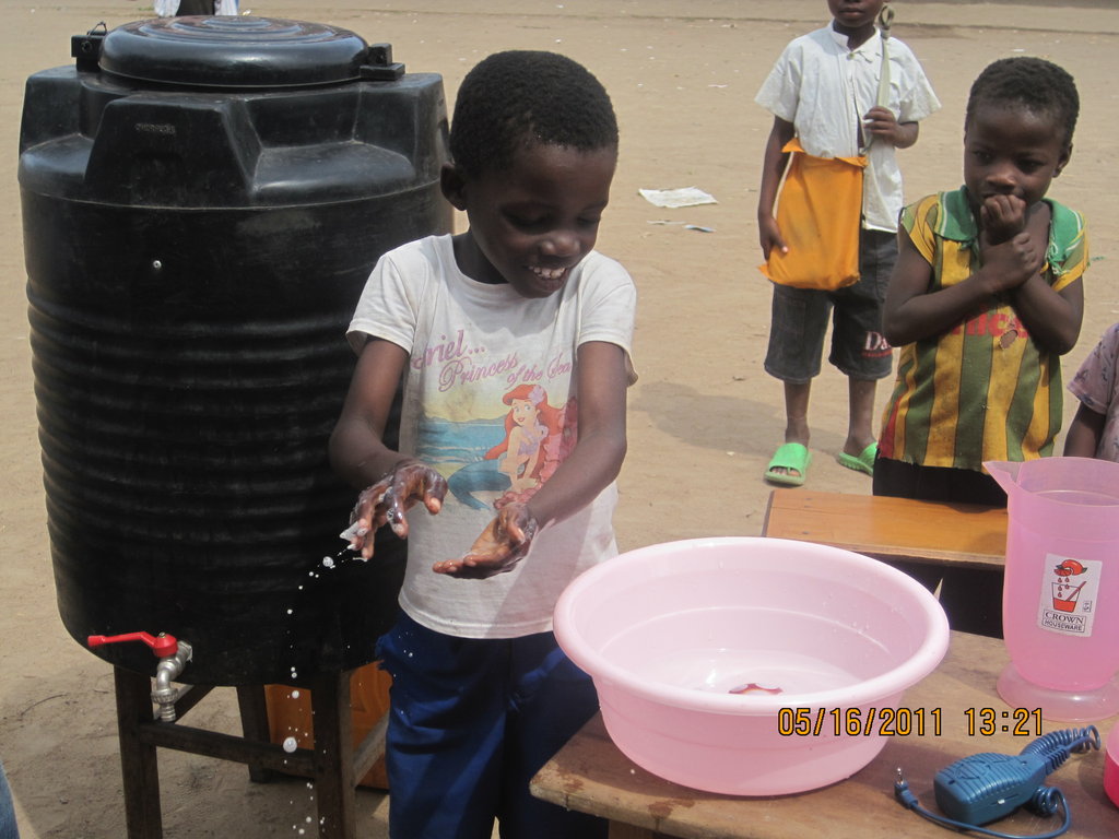 Soap and Water to Save Hundreds of Congolese Kids