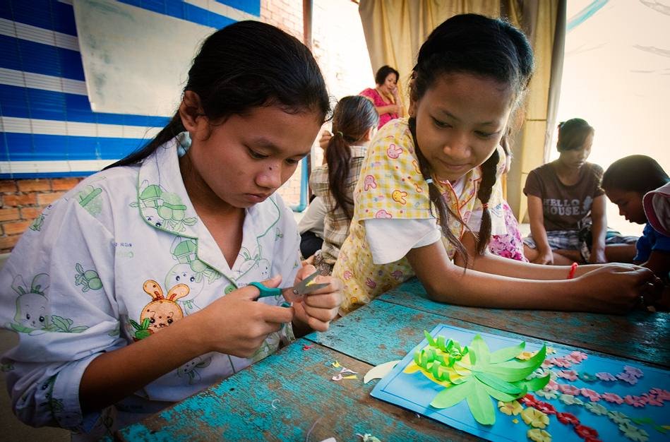 Help 80 women out of sex work into safe jobs
