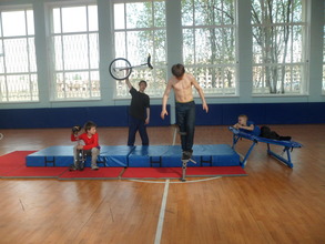 "Circus behind the fence" with new equipment