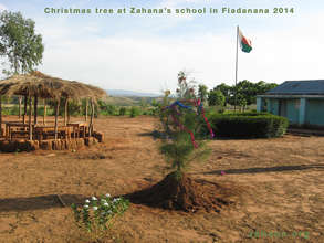 Christmas tree in Fiadanana school