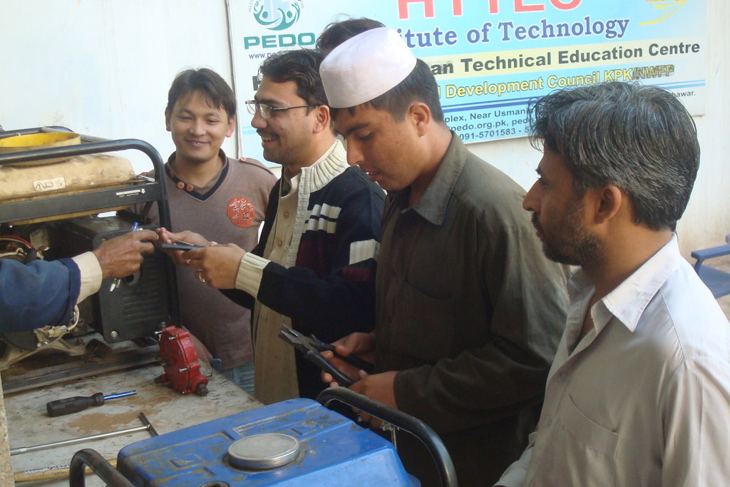 Train 500 Afghan Youth to Rebuild Afghanistan