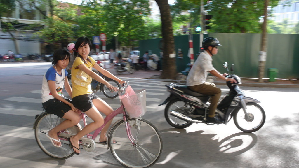 1000 doctors free 3rd world from charity reliance