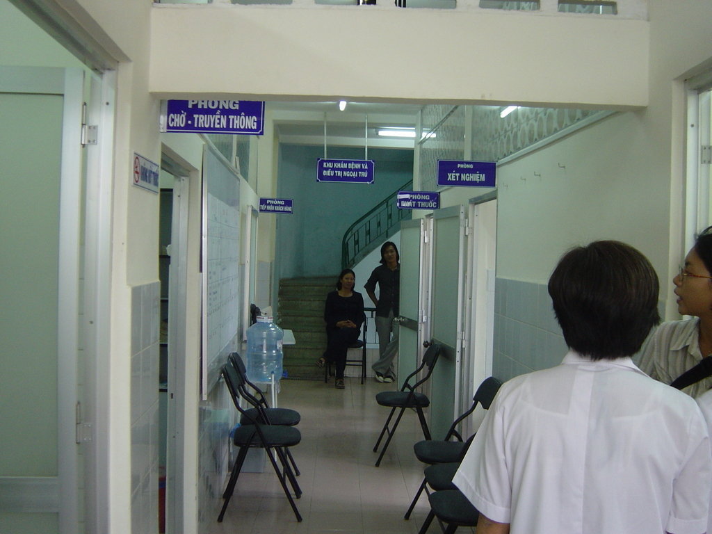 1000 doctors free 3rd world from charity reliance