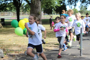1 Mile Runners.... And they're off