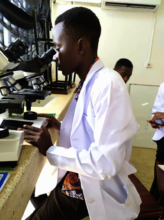 Hamisi in Lab