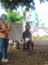 Yaira holding a workshop in the Darien, Panama