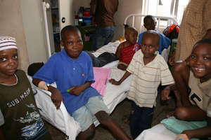 Children on the ward (Dar es Salaam, Tanzania)