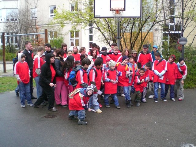 Help troubled children get an education in Munich