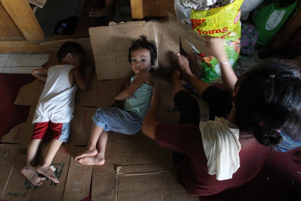 Support Children in the Philippines